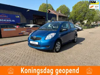 Toyota Yaris 1.0 VVTi Terra NIEUWE APK!