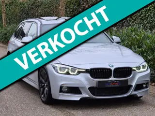 BMW 3-serie Touring 318i M Sport Panorama EVO Navi Apple CarPlay Camera LED NAP NL dealer onderhoude