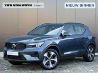 Volvo XC40 2.0 B4 Plus Dark Adaptieve Cruise Control / BLIS / Eekr. stoelverstelling / Stoel-,stuur-