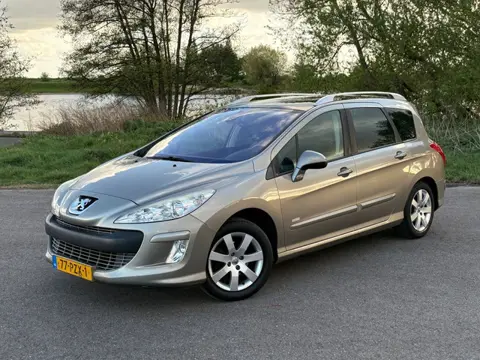 Peugeot 308 SW 1.6 VTi Mill. 200 PANO NIEUWE APK TREKHAAK
