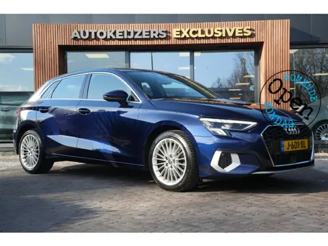 Audi A3 Sportback 35 TFSI Business edition Leer LED Cruise Clima