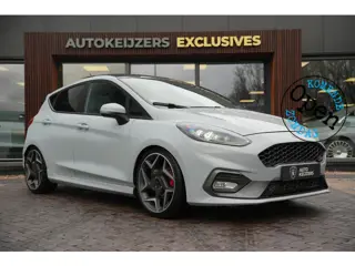 Ford Fiesta 1.5 EcoBoost ST-3 Panoramadak Bang & Olufsen Dodehoek LED Stuurverw.
