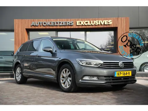 Volkswagen Passat Variant 1.6 TDI Connected Series Navi Camera Cruise Clima Stoelverw.