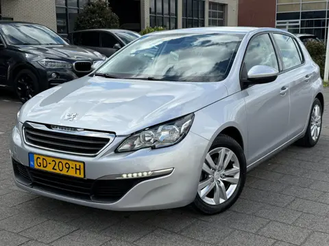 Peugeot 308 1.2 PureTech Active l NAVI l TREKHAAK