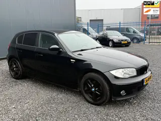 BMW 1-serie 118i High Executive AIRCO!5DEURS!APK!LEUKE AUTO!