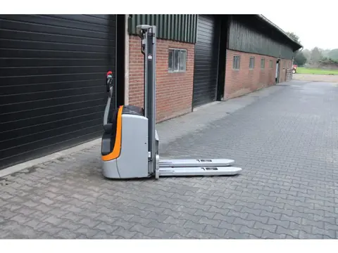 Still exv14c stapelaar elektrische accubj 2022 (bj 2018)