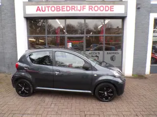 Toyota Aygo 1.0-12V 5-Drs Comfort AIRCO,NIEUWE APK !!