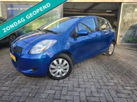 Toyota Yaris 1.3 VVTi Sol | 2E EIGENAAR | 12MND GARANTIE | AIRCO | ELEC RAMEN |