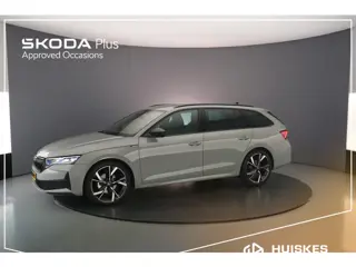 Skoda Octavia Combi Sportline Tour 1.5 eTSI 150pk DSG Automaat Trekhaak, Adaptive cruise control, El