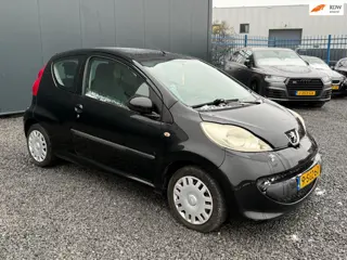 Peugeot 107 1.0-12V XR AIRCO!APK!ZUINIG!KOOPJE!