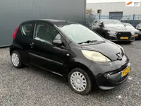 Peugeot 107 1.0-12V XR AIRCO!APK!ZUINIG!KOOPJE!
