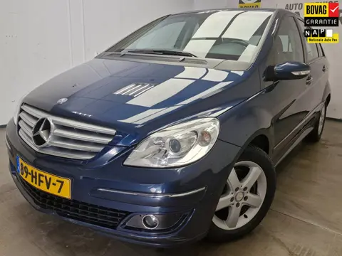 Mercedes-Benz B-klasse 200 AUTOMAAT ! BOVAG GARANTIE ! NIEUWE APK !