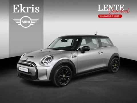 Mini Mini Electric Classic 33 kWh | Verwarmde Voorstoelen | Parkeersensoren Achter | Sportstoelen  |