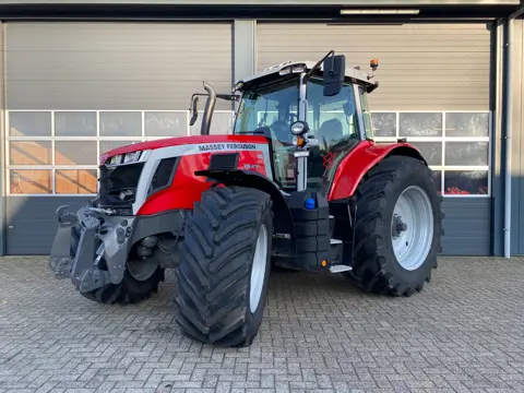 Massey Ferguson 7s.210 DynaVT Essential