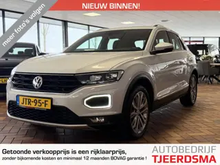 Volkswagen T-Roc 2.0 TSI 4Motion Sport | Navigatie | Stoelverwarming | Parelmoer Lak | Adaptieve Cru