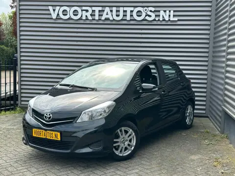 Toyota Yaris 1.3 VVT-i AUTOMAAT | NAVI | CAMERA | AIRCO | LMV |