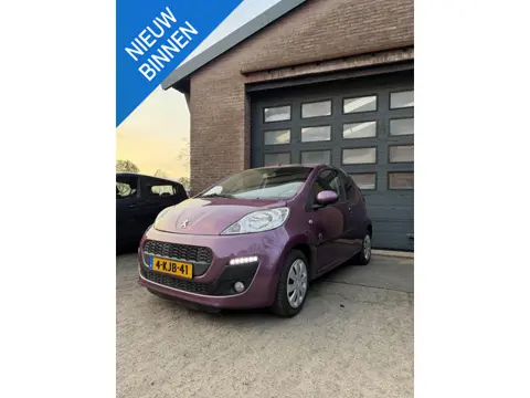 Peugeot 107 1.0 Première Envy/Airco/LED/Trekhaak/NAP