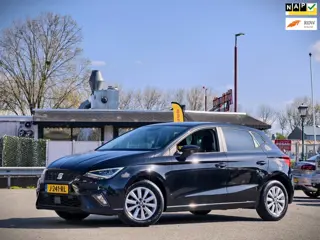 Seat Ibiza 1.0 TSI Style Limited Edition // NAVI / CAMERA / CAREPLAY / CRUISE / LED / NAP