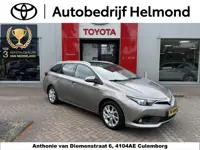 Toyota Auris Touring Sports 1.8 Hybrid Lease