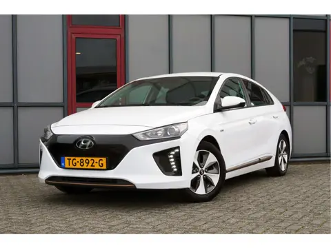 Hyundai IONIQ Comfort EV 28kWh SOH 88% (bj 2018, automaat)