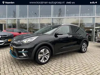Kia e-Niro ExecutiveLine 64 kWh stoel/stuur verwarming | Lederen bekleding | JBL Audio | Keyless sta