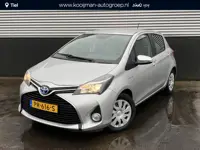 Toyota Yaris 1.5 Hybrid Trend Automaat, achteruitrij camera, cruise control, elektr. climate control