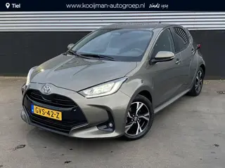 Toyota Yaris 1.5 Hybrid 115 First Edition Navigatie Apple CarPlay/Android Auto, achteruitrij camera,