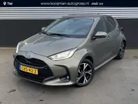 Toyota Yaris 1.5 Hybrid 115 First Edition Navigatie Apple CarPlay/Android Auto, achteruitrij camera,