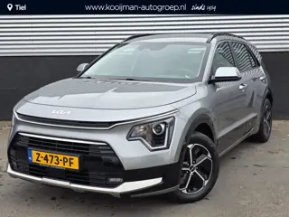 Kia Niro 1.6 GDi Hybrid DynamicLine Trekhaak, navigatie Apple CarPlay/Android Auto, NL-AUTO! parkeer