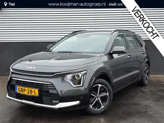 Kia Niro 1.6 GDi Hybrid DynamicLine Trekhaak, navigatie Apple CarPlay/Android Auto, parkeersensoren 