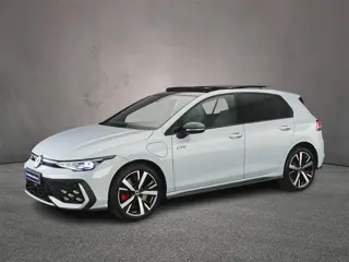 Volkswagen Golf GTE 1.5 TSI eHybrid 272pk DSG Automaat Panoramadak, Lederen interieur, Stoelverwarmi