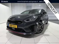 Kia ProCeed 1.6 T-GDI GT 204 PK, Automaat, Schuif/kantel Dak, Stoel-stuurverwarming.