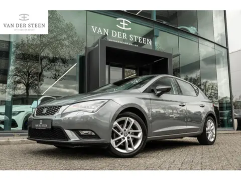 SEAT Leon 1.2 TSI Style Leder/Alcantara | Stoelverwarming | NL auto