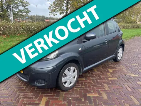 Toyota Aygo 1.0-12V Navigator-Airco-1e eigenaar