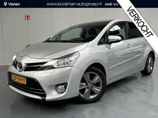 Toyota Verso 1.8 VVT-i Dynamic Business Automaat met Panorama dak!