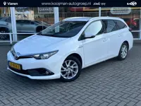 Toyota Auris Touring Sports 1.8 Hybrid Aspiration | Cruise control | Spraakbediening | Airconditioni