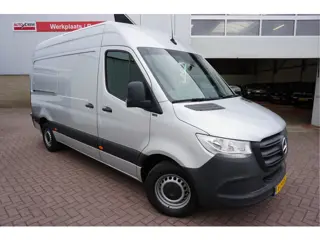 Mercedes-Benz Sprinter 317 1.9 CDI L2H2 Automaat (bj 2023)