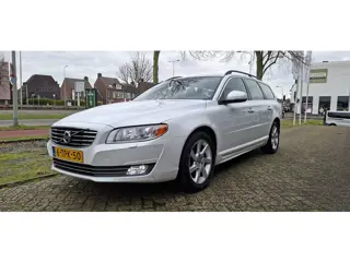 Volvo V70 1.6 T4 Nordic+ voll. onderhouden + vol opties!