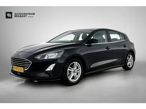 Ford Focus 1.0 EcoBoost Hybrid Trend Edition Business (NAVIGATIE, CAMERA, CARPLAY, PARKEERSENSOREN, 