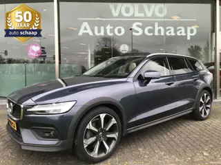Volvo V60 Cross Country Automaat 2.0 B5 AWD Pro | Rijklaar incl garantie |  Panoramadak Darktint Spo