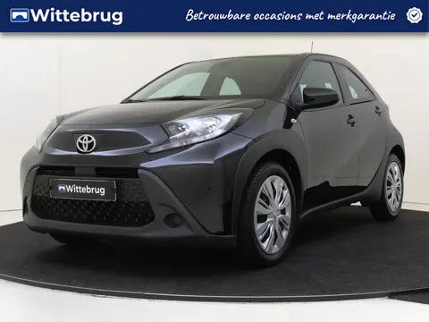 Toyota Aygo X 1.0 VVT-i MT Play | Apple Carplay/Android Auto | Airco |