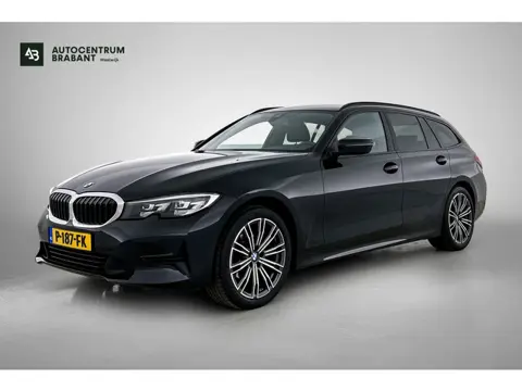BMW 3-serie Touring 318i High Executive(Dealer onderH, Carplay/ Android, Navi, StoelV, PDC V+A, Clim