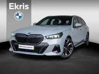 BMW 5 Serie Touring 530e | M Sportpakket Pro | Innovation Pack | Verwarmd Stuurwiel | Comfort Access