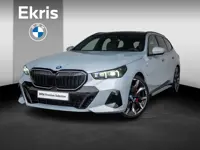 BMW 5 Serie Touring 530e | M Sportpakket Pro | Innovation Pack | Verwarmd Stuurwiel | Comfort Access