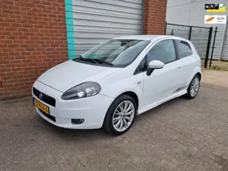 Fiat Grande Punto 1.4 NeroBianco Bj:2009 NAP!