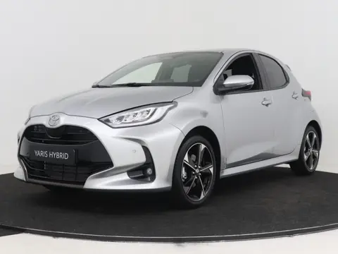 Toyota Yaris 1.5 Hybrid 130 Executive | NIEUW & DIRECT LEVERBAAR | MEERDERE KLEUREN OP VOORRAAD | PR