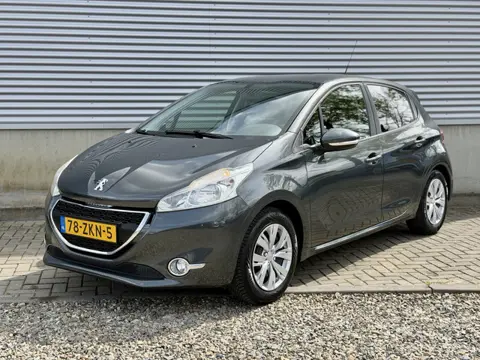 Peugeot 208 1.2 VTi Blue Lease 5 Deurs [ Fm navi,cruise,dealer oh ]