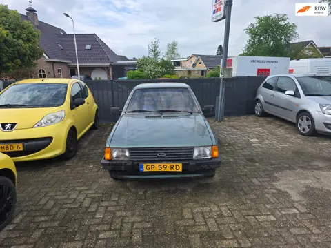 Ford Escort 1.3 GL