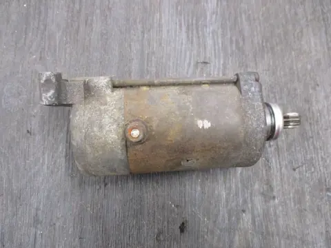 STARTMOTOR Honda CB 400 1975 - 1978 / 1977 - 1984 / 1978 -