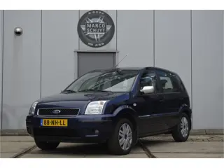 Ford Fusion 1.6-16V Centennial zeer nette en goede staat